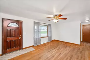 695 Crowder Ave, Sharon, PA 16146 - Photo 9