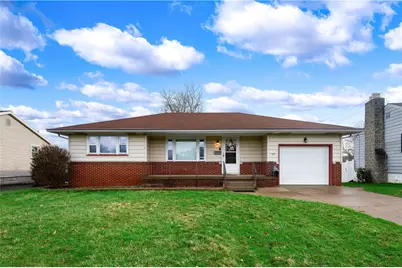 695 Crowder Ave, Sharon, PA 16146 - Photo 1