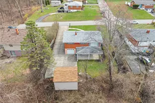 319 Ilex Dr, Ross Twp, PA 15237 - Photo 27