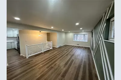 425 Fieldstone Drive, Monroeville, PA 15146 - Photo 5