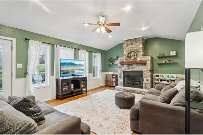 9 Rose St, North Strabane, PA 15330 - Photo 15