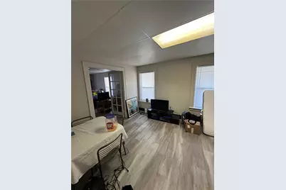 500 Woodward Ave, Stowe Township, PA 15136 - Photo 5