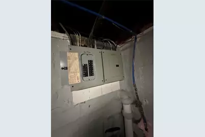 500 Woodward Ave, Stowe Township, PA 15136 - Photo 29