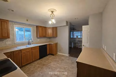 227 Thornwood Dr, Canonsburg, PA 15317 - Photo 5