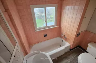 227 Thornwood Dr, Canonsburg, PA 15317 - Photo 25