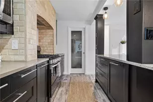 2026 Oriole Dr, Hopewell Township, PA 15001 - Photo 7