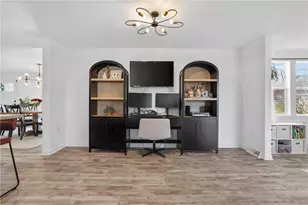 2026 Oriole Dr, Hopewell Township, PA 15001 - Photo 9