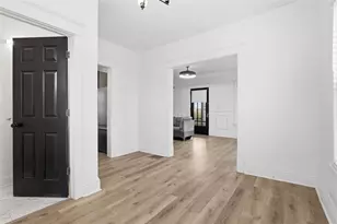 1126 Bellaire Ave, Pittsburgh, PA 15226 - Photo 11