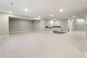 1001 Stonegate Dr, South Fayette, PA 15057 - Photo 35