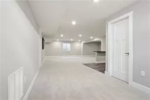 1001 Stonegate Dr, South Fayette, PA 15057 - Photo 39