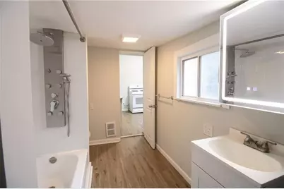 7 Prospect St, Etna, PA 15223 - Photo 5