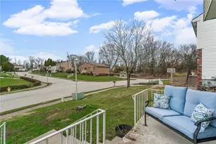 133 Topaz Dr, Verona, PA 15147 - Photo 3