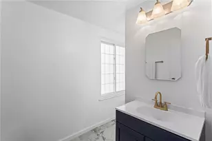 133 Topaz Dr, Verona, PA 15147 - Photo 35