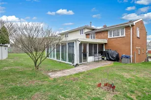 113 Leslie Rd, Monroeville, PA 15146 - Photo 3