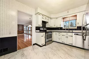 1242 S Negley Ave, Pittsburgh, PA 15217 - Photo 13