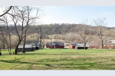 1635 E Roy Furman Hwy, Carmichaels-Cumberland, PA 15320 - Photo 39