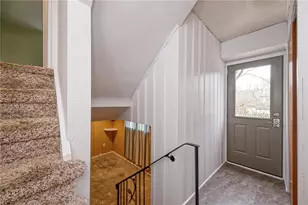 4798 Oakridge Dr, Pittsburgh, PA 15227 - Photo 23