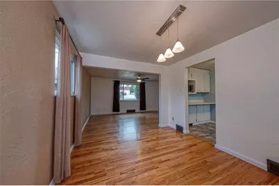 4798 Oakridge Dr., Pittsburgh, PA 15227 - Photo 5