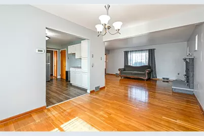 301 W 12th St, Donora, PA 15033 - Photo 7