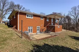 301 W 12th St, Donora, PA 15033 - Photo 19