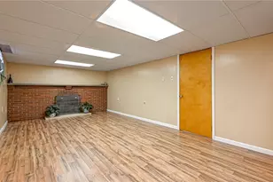 301 W 12th St, Donora, PA 15033 - Photo 25