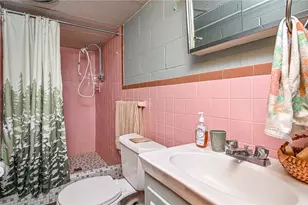 301 W 12th St, Donora, PA 15033 - Photo 27