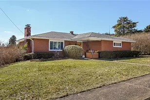 301 W 12th St, Donora, PA 15033 - Photo 17