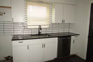 1414 Avon Pl, Blackridge, PA 15221 - Photo 15