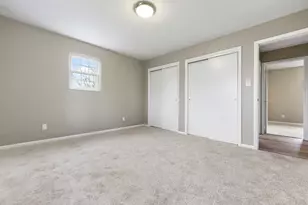 404 Mecklem Ln, Franklin Township, PA 16117 - Photo 17