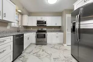 404 Mecklem Ln, Franklin Township, PA 16117 - Photo 13