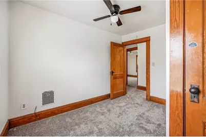 564 Spruce Ave, Sharon, PA 16146 - Photo 21