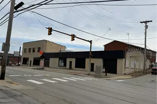 537 Lincoln Hwy, East McKeesport, PA 15035 - Photo 1