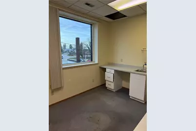 537 Lincoln Hwy, East McKeesport, PA 15035 - Photo 23