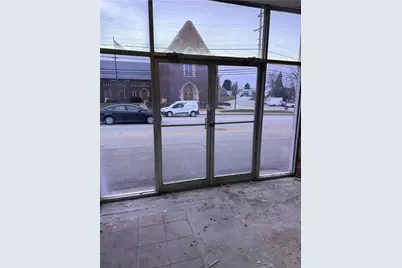 537 Lincoln Hwy, East McKeesport, PA 15035 - Photo 19