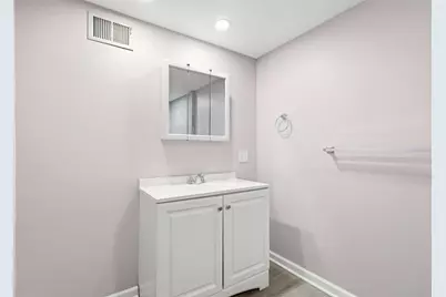 649 Rolling Green Dr, Bethel Park, PA 15102 - Photo 39