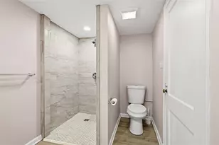 649 Rolling Green Dr, Bethel Park, PA 15102 - Photo 41