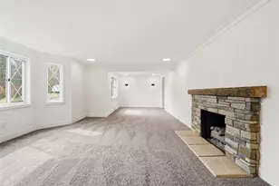 649 Rolling Green Dr, Bethel Park, PA 15102 - Photo 11