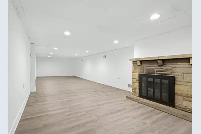 649 Rolling Green Dr, Bethel Park, PA 15102 - Photo 35