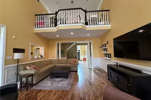 227 Edelweiss Dr, Pittsburgh, PA 15090 - Photo 13