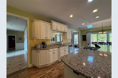 227 Edelweiss Dr, Pittsburgh, PA 15090 - Photo 17