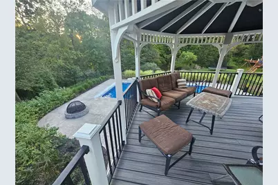 227 Edelweiss Dr, Pittsburgh, PA 15090 - Photo 47