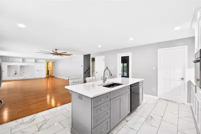 1443 Stoltz Rd, Bethel Park, PA 15102 - Photo 5