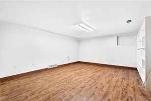 1443 Stoltz Rd, Bethel Park, PA 15102 - Photo 23