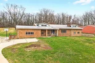 1443 Stoltz Rd, Bethel Park, PA 15102 - Photo 7