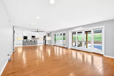 1443 Stoltz Rd, Bethel Park, PA 15102 - Photo 9