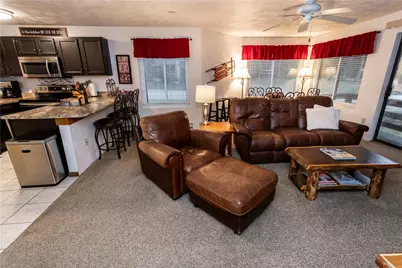 5008 Summit Dr, Hidden Valley, PA 15502 - Photo 9