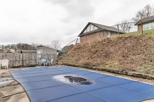 605 Short St, Hempfield Township, PA 15601 - Photo 5