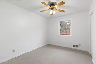 328 Clavale, North Versailles, PA 15137 - Photo 15