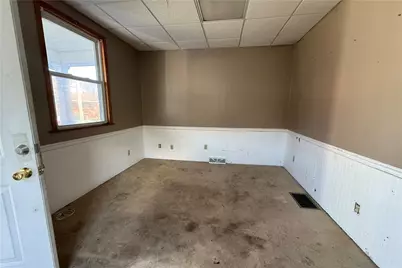 1406 Heinz Ave, Sharon, PA 16146 - Photo 3