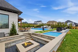 2002 Mallard Ln, Marshall, PA 15005 - Photo 3